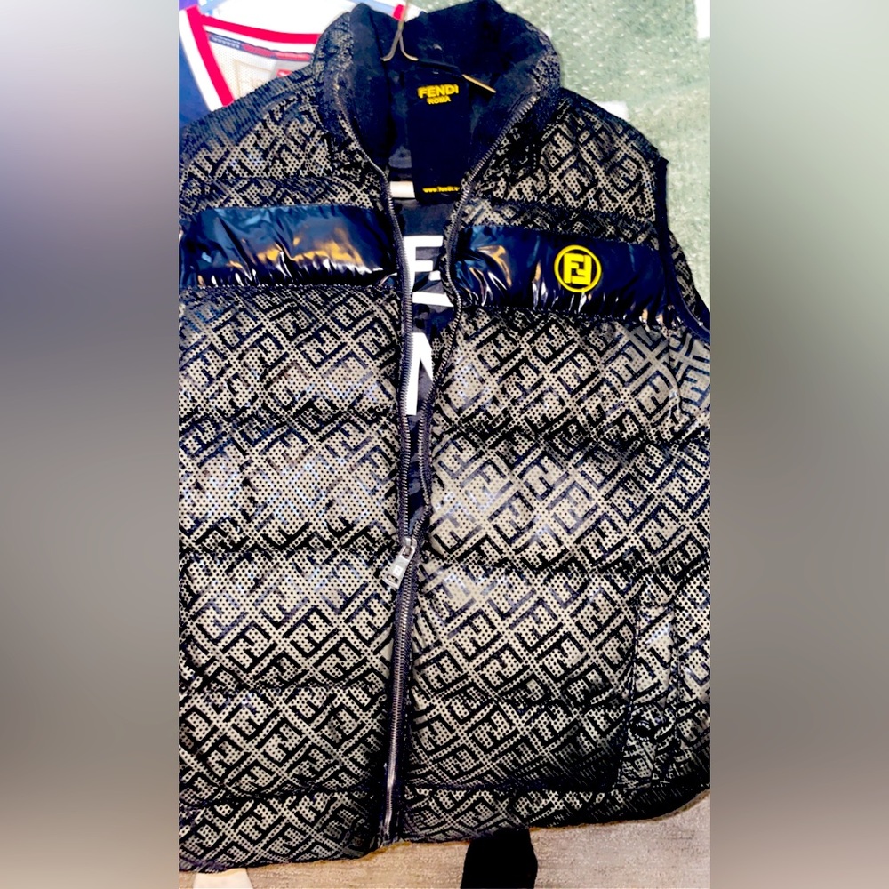Fendi vest